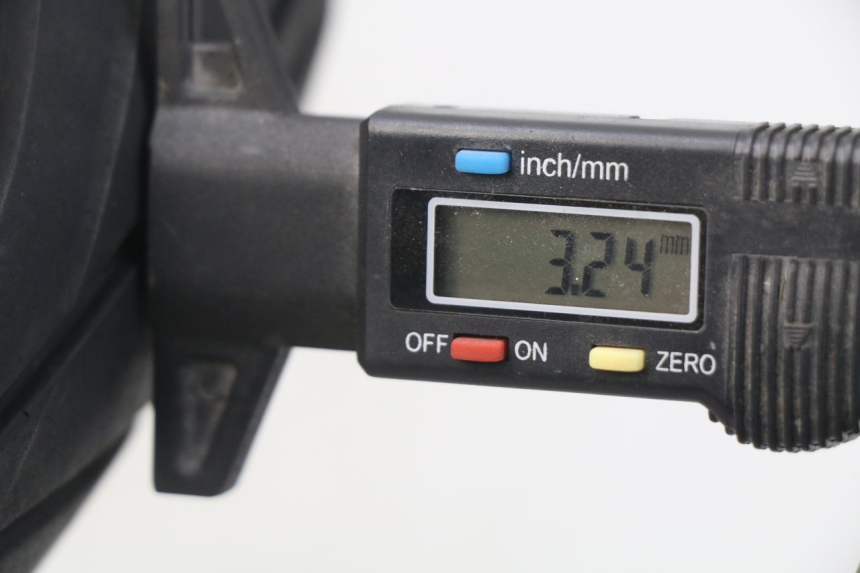 photo de LLANTA DELANTERA  HYOSUNG COMET GTR 125 (2007 - 2014) - Detalle de la pieza