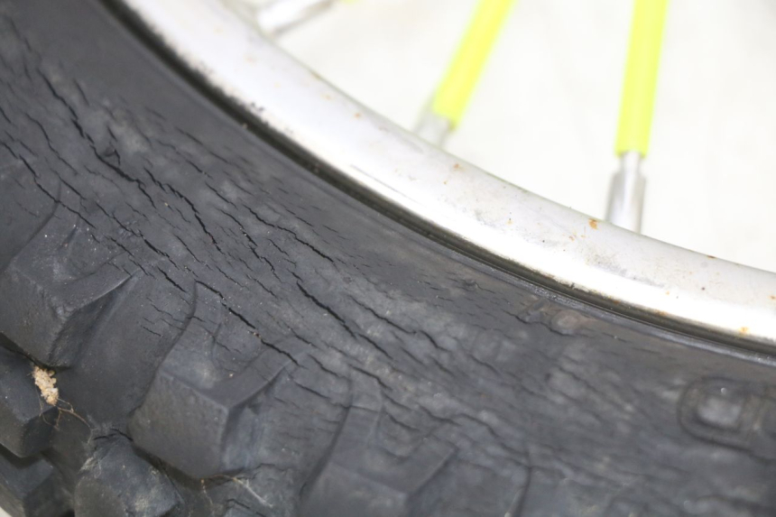 photo de LLANTA DELANTERA JIANSHE COYOTE 80 - Marcados y referencias originales