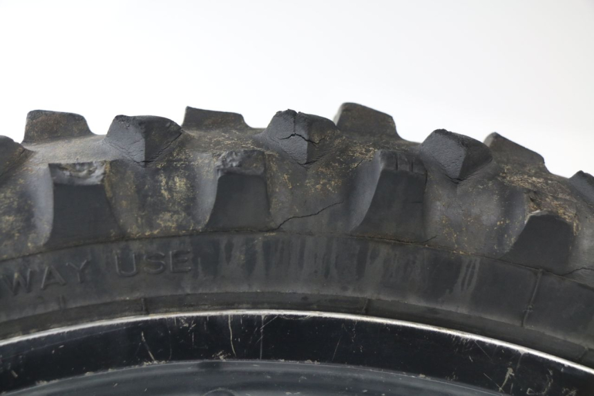 photo de LLANTA DELANTERA  HONDA CR 125 (2000 - 2001) - Detalle de la pieza