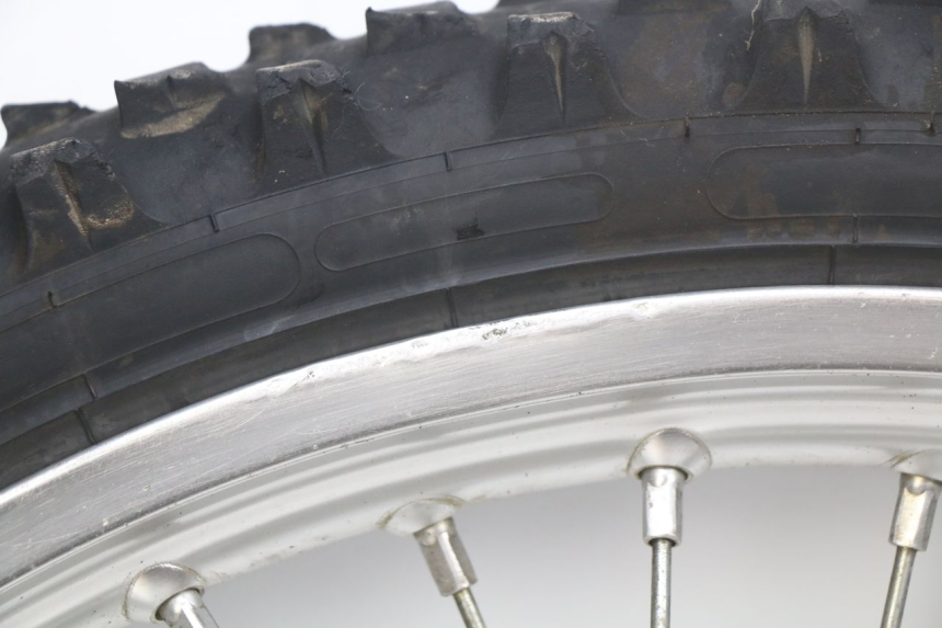 photo de LLANTA DELANTERA HONDA CRF CR-F 450 (2005 - 2008) - Inspección visual detallada