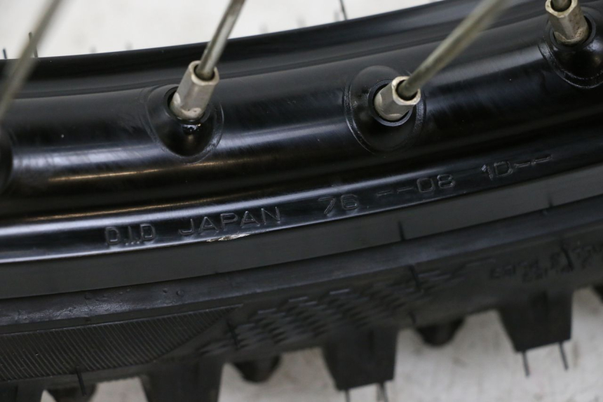 photo de LLANTA DELANTERA  HONDA CRF R 250 (2020 - 2021) - Primer plano técnico