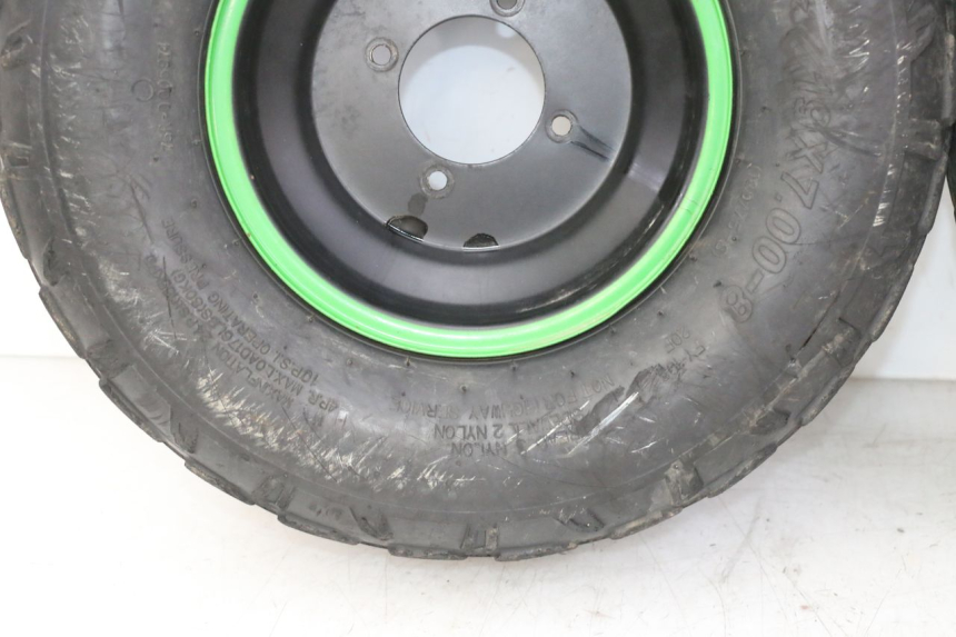 photo de LLANTA DELANTERA  SPEEDY DELUXE 125 - Características distintivas