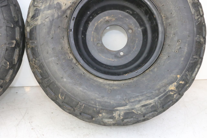 photo de LLANTA DELANTERA  SPEEDY DELUXE 125 - Primer plano técnico