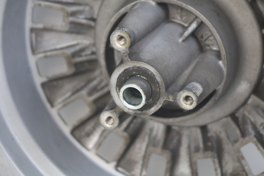 photo de LLANTA DELANTERA PEUGEOT DJANGO 4T 50 (2014 - 2019) - Marcados y referencias originales