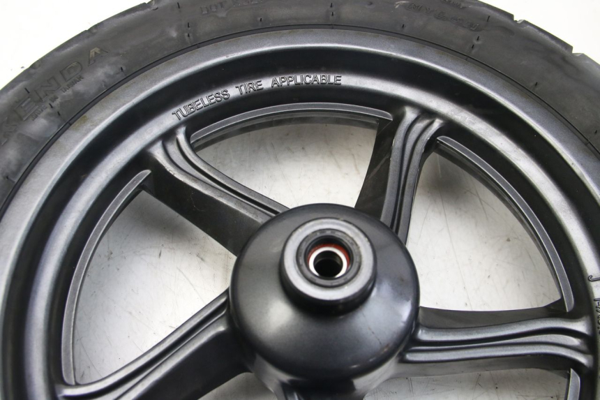 photo de LLANTA DELANTERA KYMCO DOWNTOWN ABS 125 (2015 - 2017) - Otra perspectiva