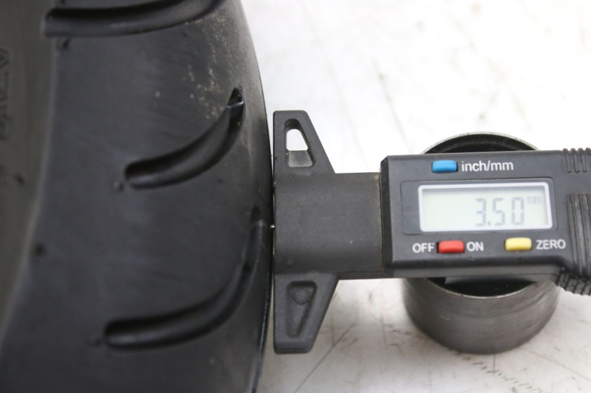 photo de LLANTA DELANTERA WAYSCRAL E-SPEED 1 (2022 - 2024) - Primer plano de alta resolución