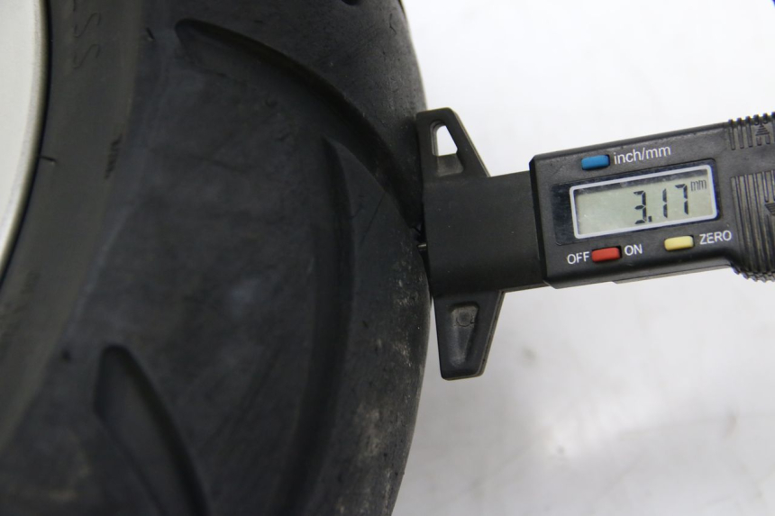 photo de LLANTA DELANTERA PEUGEOT E-VIVACITY 1 (2012 - 2018) - Ángulo de visión alternativo