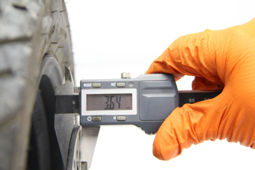 photo de LLANTA DELANTERA  RIDE E1 1 (2014 - 2022) - Detalles de los puntos de fijación