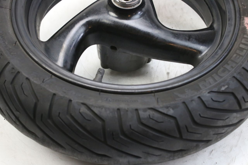 photo de LLANTA DELANTERA PEUGEOT ELYSTAR 50 (2002 - 2014) - Estado de la superficie y material