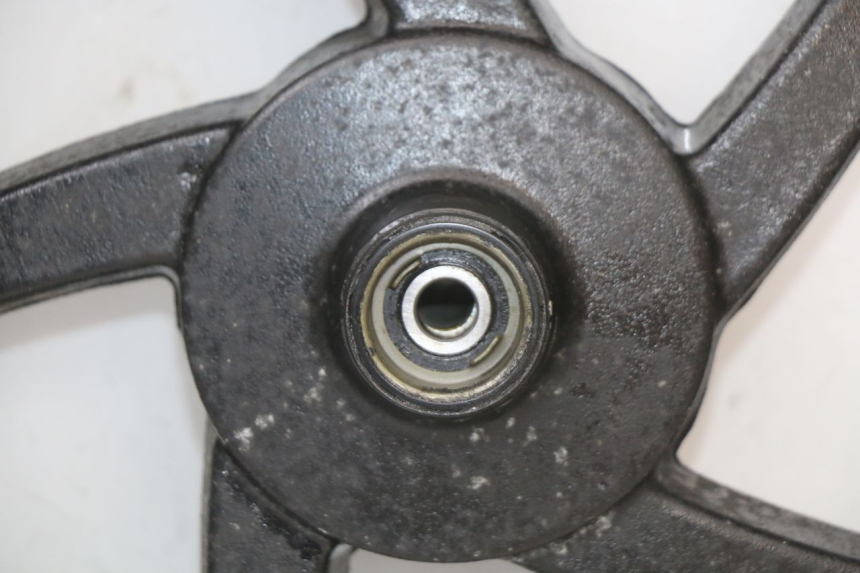 photo de LLANTA DELANTERA SYM FIDDLE 2 50 (2008 - 2013) - Otra perspectiva