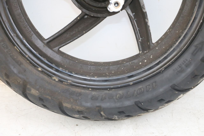 photo de LLANTA DELANTERA SYM FIDDLE 2 50 (2008 - 2013) - Características distintivas