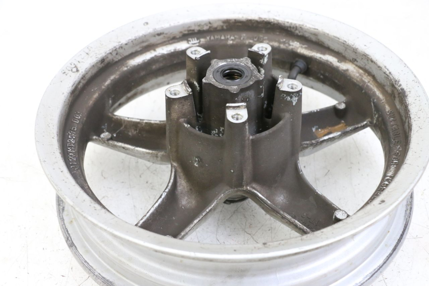 photo de LLANTA DELANTERA  MBK FLAME X 125 (2007 - 2016) - Estado de la superficie y material