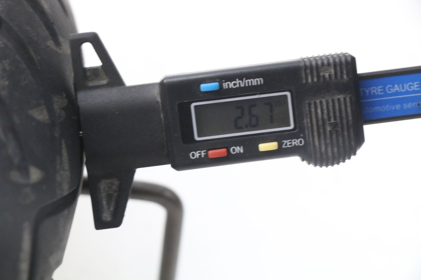 photo de LLANTA DELANTERA  MBK FLIPPER 115 (2013 - 2017) - Estado de la superficie y material