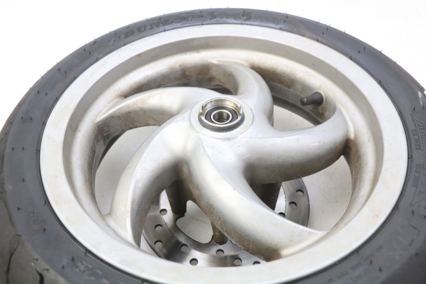 photo de LLANTA DELANTERA PIAGGIO FLY 100 (2006 - 2010) - Primer plano técnico