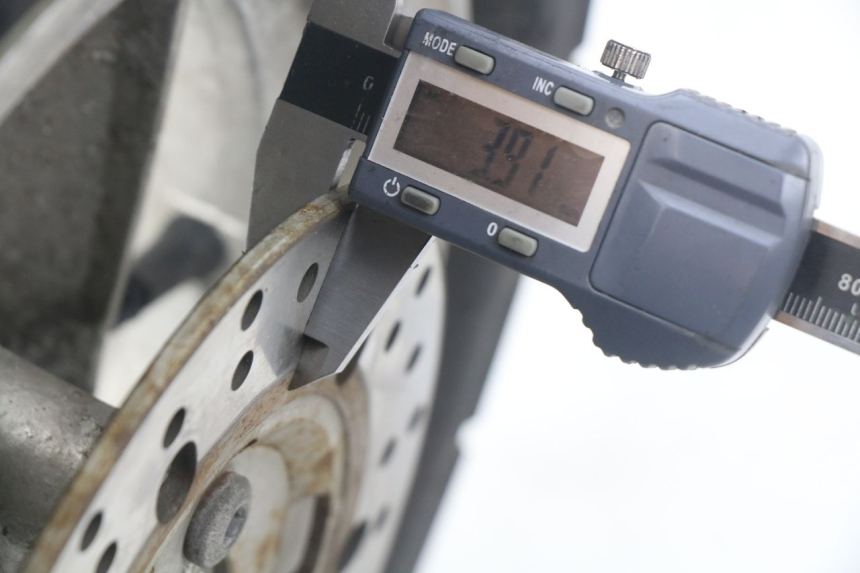 photo de LLANTA DELANTERA  SACHS FY125T FY T 125 (2007 - 2011) - Detalle de la pieza