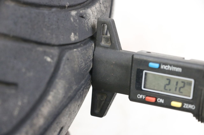 photo de LLANTA DELANTERA  PEUGEOT GEOPOLIS RS 125 (2007 - 2009) - Detalle de la pieza