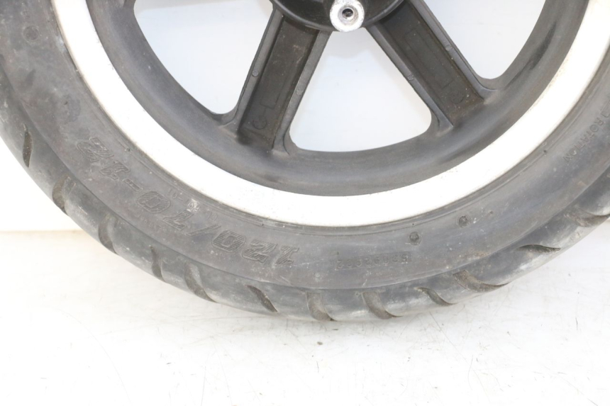 photo de LLANTA DELANTERA  GOES WIKI 125 (2010 - 2015) - Zoom sobre los componentes