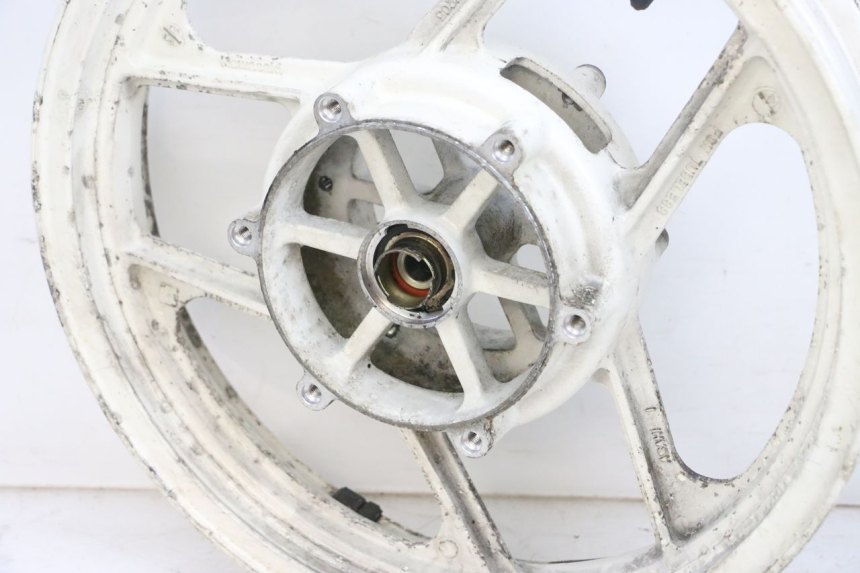 photo de LLANTA DELANTERA  KAWASAKI GPX R WARBIRD 600 (1988 - 1993) - Primer plano técnico