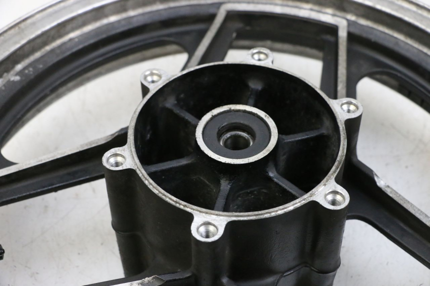 photo de LLANTA DELANTERA  KAWASAKI GPZ RX 1000 (1986 - 1988) - Estado de la superficie y material