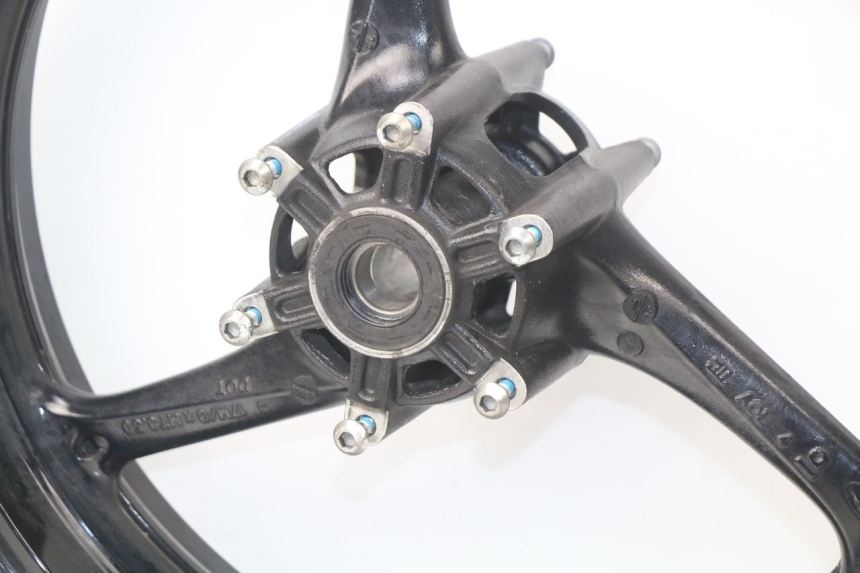 photo de LLANTA DELANTERA  SUZUKI GSX-R GSXR K16 1000 (2012 - 2016) - Características distintivas