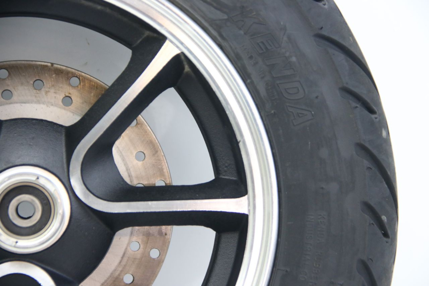 photo de LLANTA DELANTERA JM MOTORS GT LINE 4T 50 (2021 - 2023) - Zoom sobre los componentes