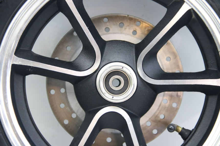 photo de LLANTA DELANTERA JM MOTORS GT LINE 4T 50 (2021 - 2023) - Marcados y referencias originales