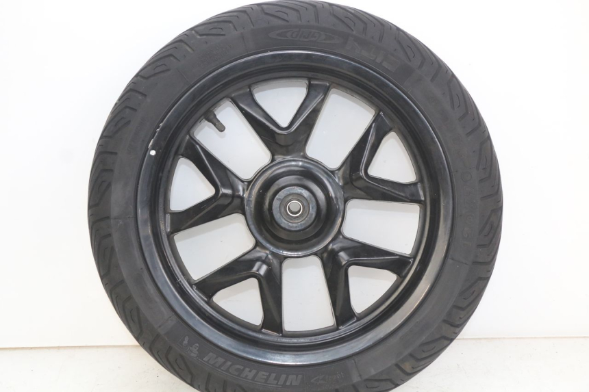 photo de RUEDA DELANTERA SYM GTS EFI 125 (2012 - 2016) - Estado de la superficie y material