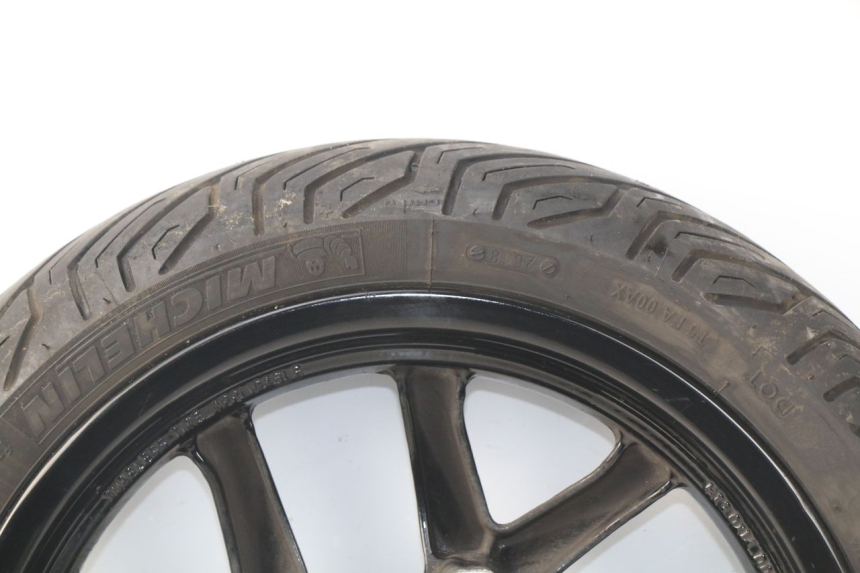 photo de LLANTA DELANTERA  SYM JOYMAX 250 (2013 - 2017) - Detalles de los puntos de fijación