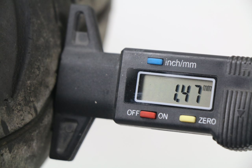 photo de LLANTA DELANTERA  PEUGEOT KISBEE 4T 50 (2010 - 2017) - Otra perspectiva