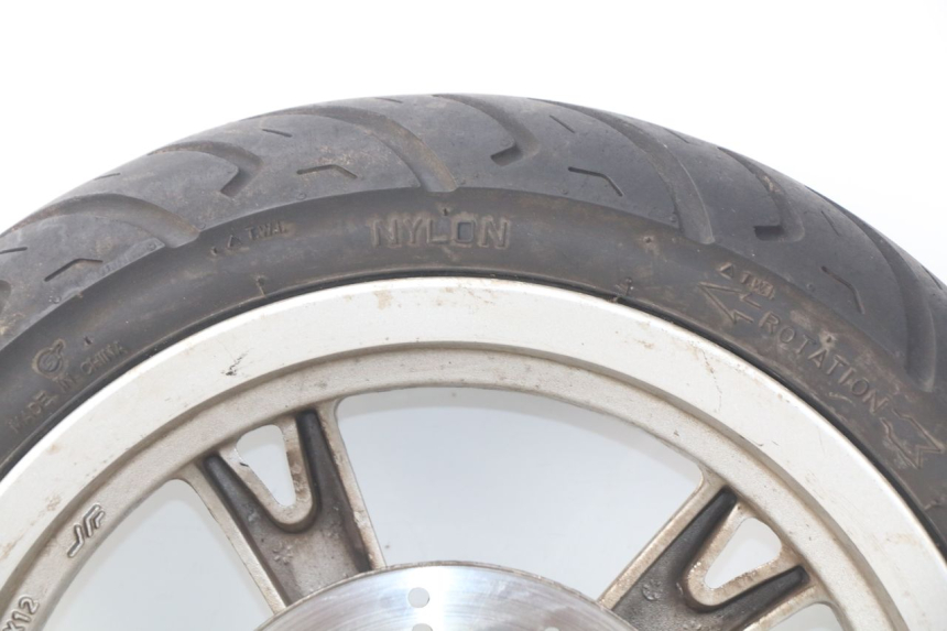 photo de LLANTA DELANTERA  PEUGEOT KISBEE 4T 50 (2010 - 2017) - Características distintivas