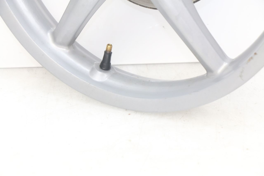 photo de RUEDA DELANTERA PIAGGIO LIBERTY 4T 50 (2004 - 2008) - Características distintivas