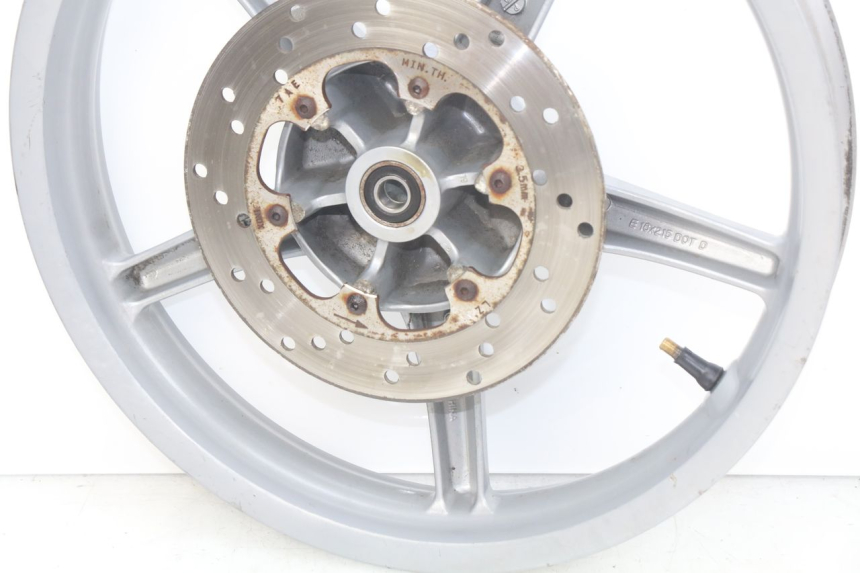 photo de RUEDA DELANTERA PIAGGIO LIBERTY 4T 50 (2004 - 2008) - Estado de la superficie y material