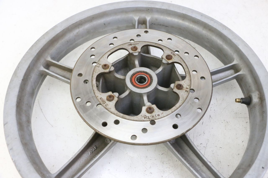 photo de LLANTA DELANTERA  PIAGGIO LIBERTY 4T 50 (2009 - 2015) - Detalles de los puntos de fijación