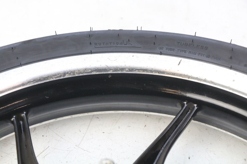 photo de LLANTA DELANTERA PIAGGIO LIBERTY IGET S 125 (2016 - 2020) - Otra vista del artículo