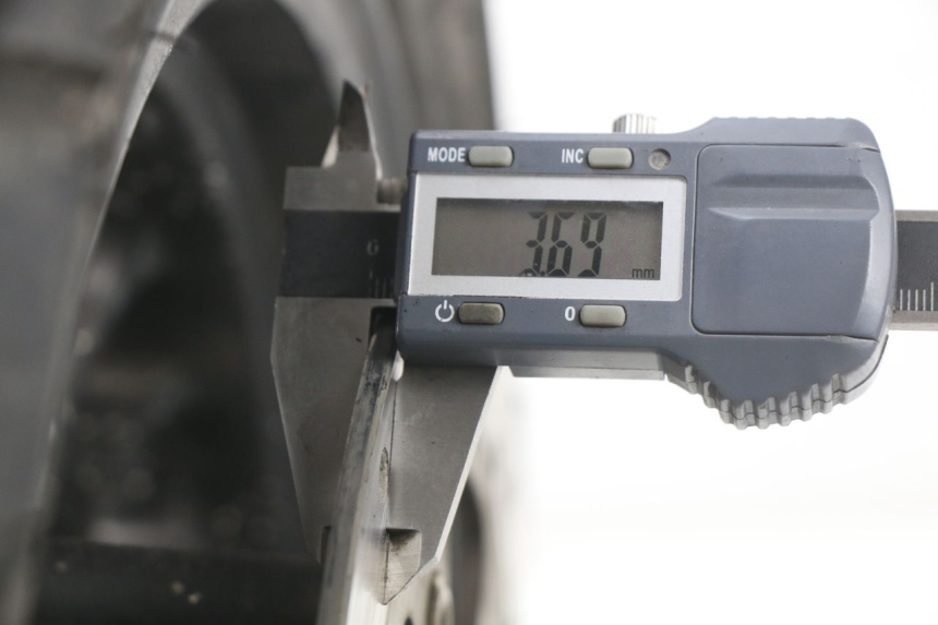 photo de LLANTA DELANTERA  KYMCO LIKE 2T 50 (2009 - 2018) - Zoom estado de uso