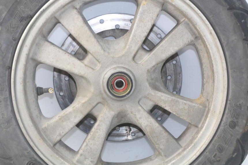 photo de LLANTA DELANTERA  KYMCO LIKE 4T 50 (2009 - 2018) - Características distintivas