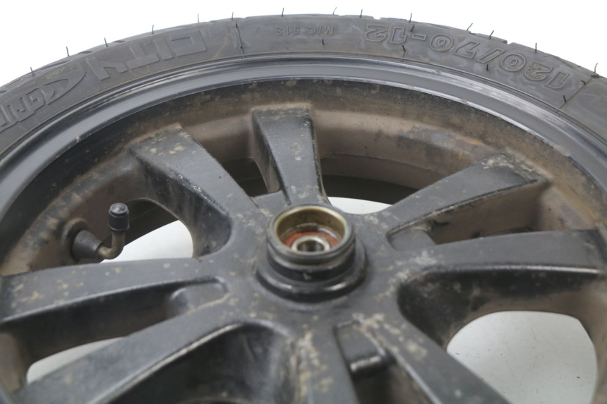 photo de LLANTA DELANTERA KYMCO LIKE 125 (2009 - 2016) - Primer plano técnico