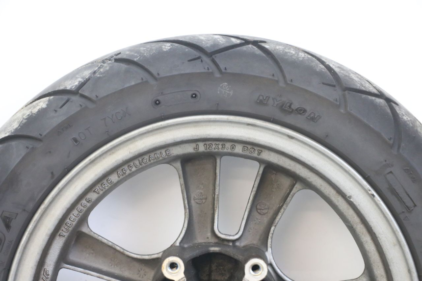 photo de LLANTA DELANTERA KYMCO LIKE 125 (2009 - 2016) - Características distintivas