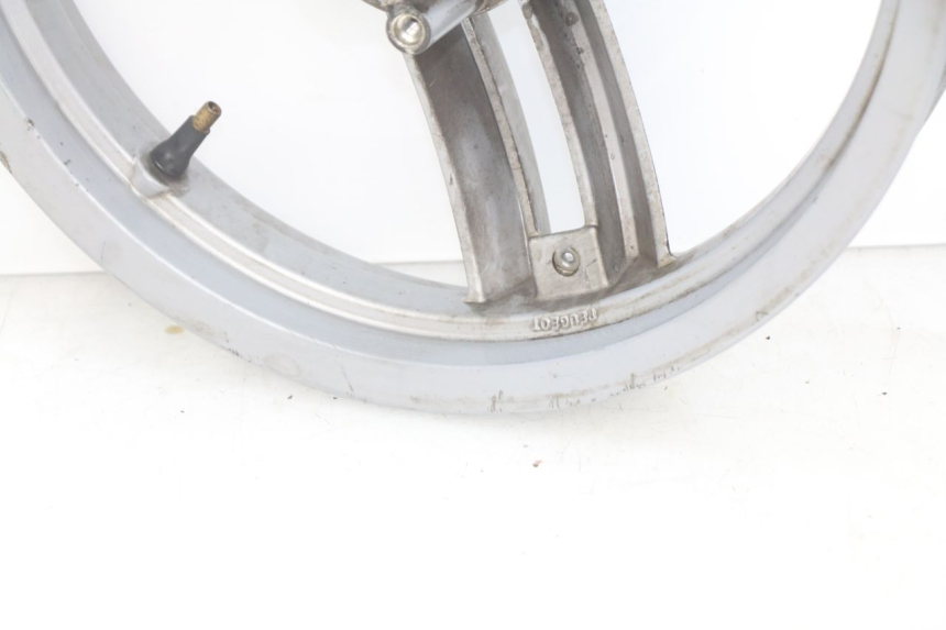 photo de LLANTA DELANTERA PEUGEOT LUDIX 2 PRO 4T 50 (2008 - 2013) - Estado de la superficie y material