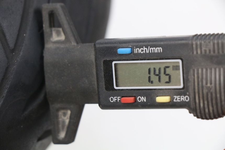 photo de LLANTA DELANTERA PEUGEOT LUDIX 50 (2008 - 2017) - Detalle de la pieza