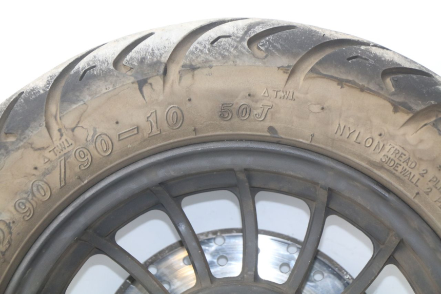 photo de LLANTA DELANTERA  JM MOTORS MIA 50 (2017 - 2020) - Estado de la superficie y material