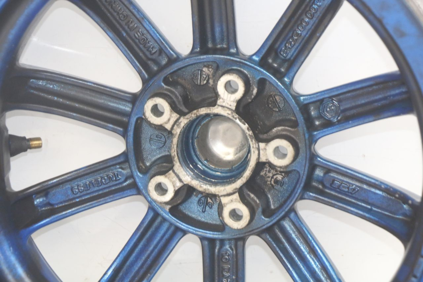 photo de LLANTA DELANTERA PIAGGIO MP3 LT 400 (2007 - 2012) - Primer plano técnico