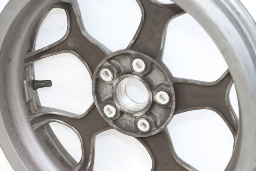 photo de LLANTA DELANTERA  PIAGGIO MP3 500 (2014 - 2017) - Primer plano técnico