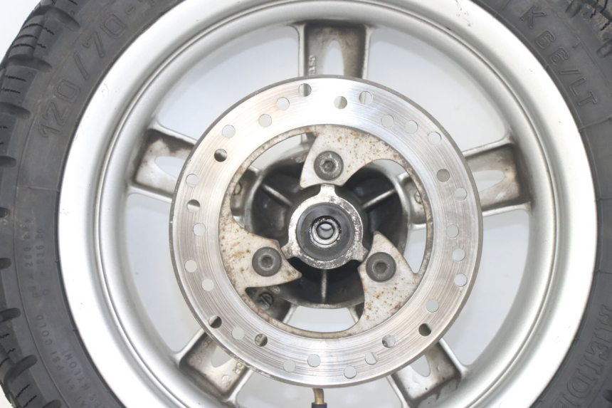 photo de LLANTA DELANTERA YAMAHA NEOS NEO'S 4T 50 (2008 - 2016) - Zoom sobre los componentes