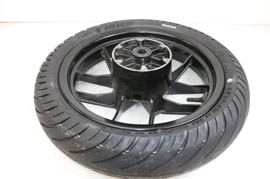 photo de LLANTA DELANTERA PIAGGIO NEW TYPHOON 50 (2018 - 2021) - Detalles de los puntos de fijación