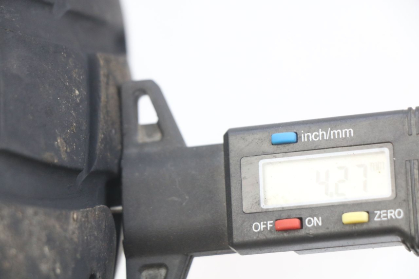 photo de LLANTA DELANTERA SELECT UP OCTALIS 125 (2007 - 2012) - Detalle de la pieza