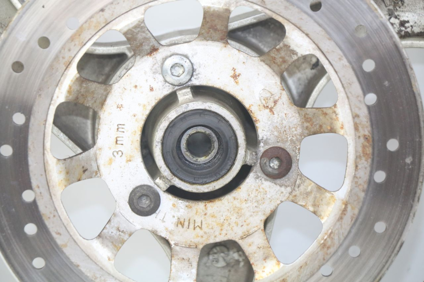 photo de LLANTA DELANTERA SELECT UP OCTALIS 125 (2007 - 2012) - Primer plano de alta resolución