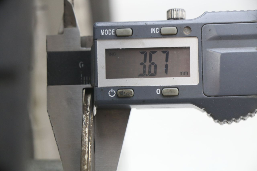 photo de RUEDA DELANTERA JM MOTORS OLDIES 4T 50 (2010 - 2020) - Detalle de la pieza