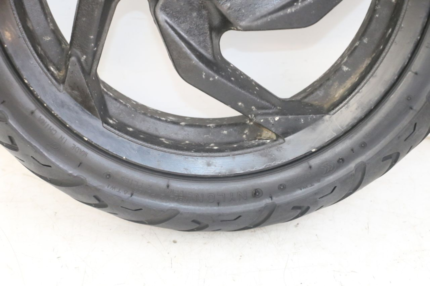 photo de LLANTA DELANTERA SYM ORBIT III 3 4T 50 (2018 - 2021) - Detalles de los puntos de fijación