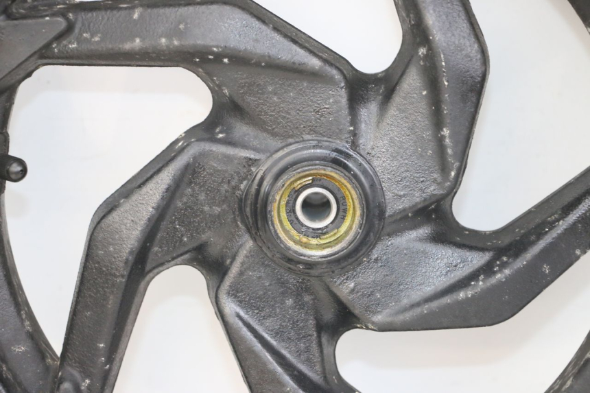 photo de LLANTA DELANTERA SYM ORBIT III 3 4T 50 (2018 - 2021) - Recambio usado revisado